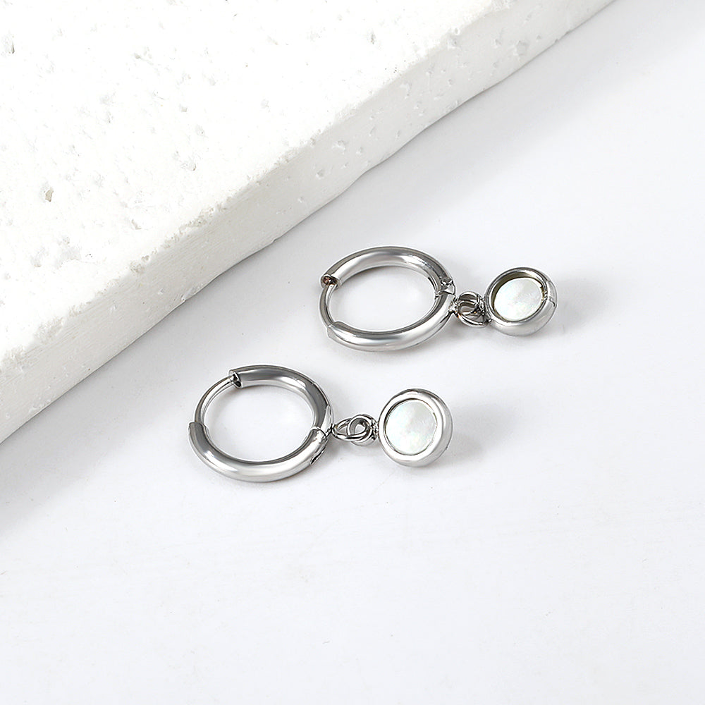 Wholesale 18K Gold Round Shell Hoop Earrings Simple Elegance