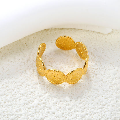 Wholesale Patterned Round Plate Retro 18K Gold Stainless Steel Ring