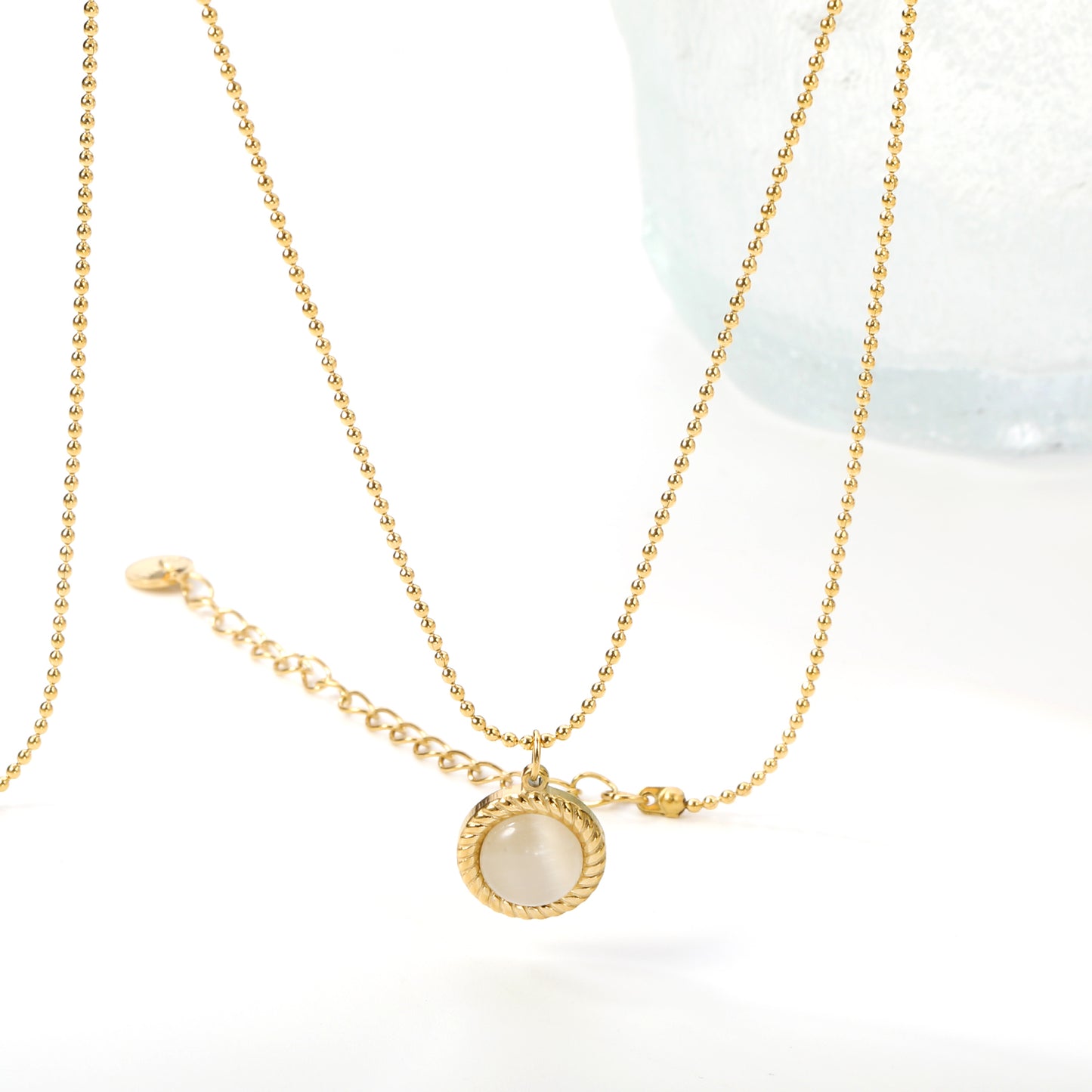 Wholesale Gold Tone Pearl Gem Pendant Necklace Elegant Simplicity