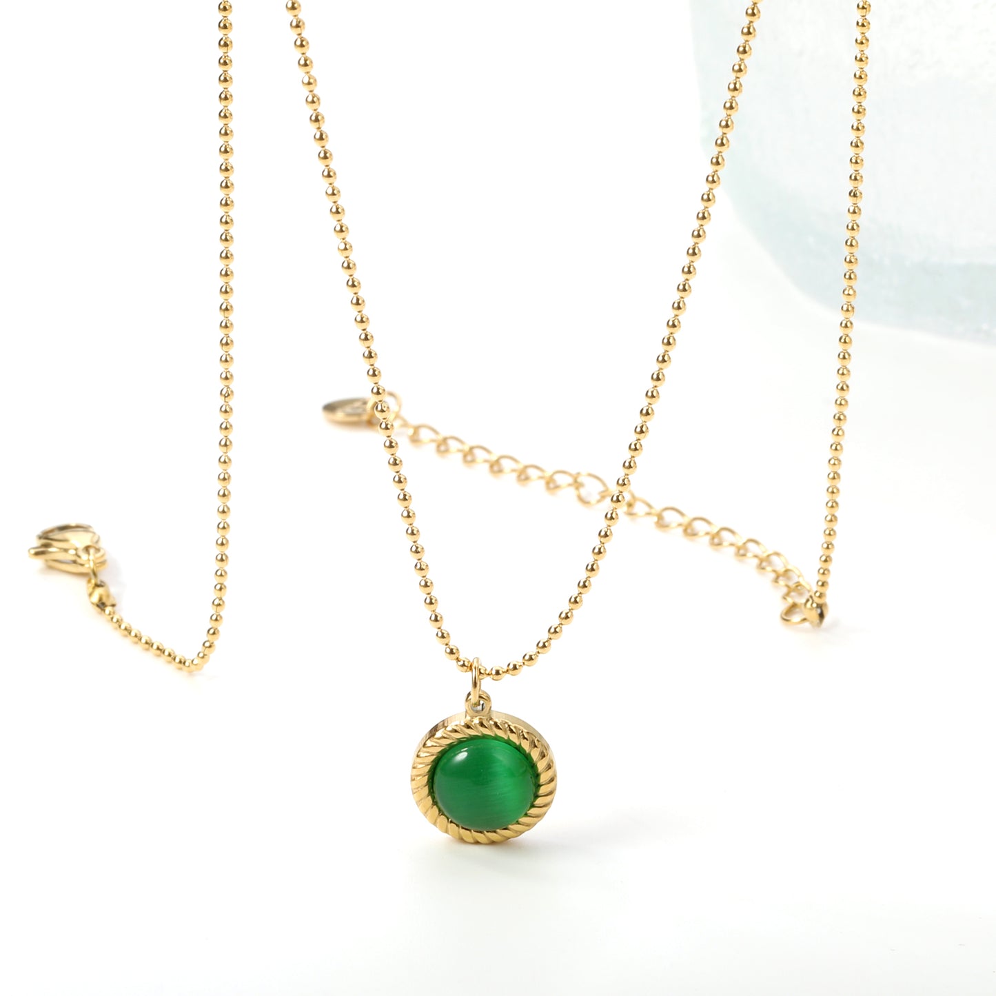 Wholesale Gold Tone Pearl Gem Pendant Necklace Elegant Simplicity