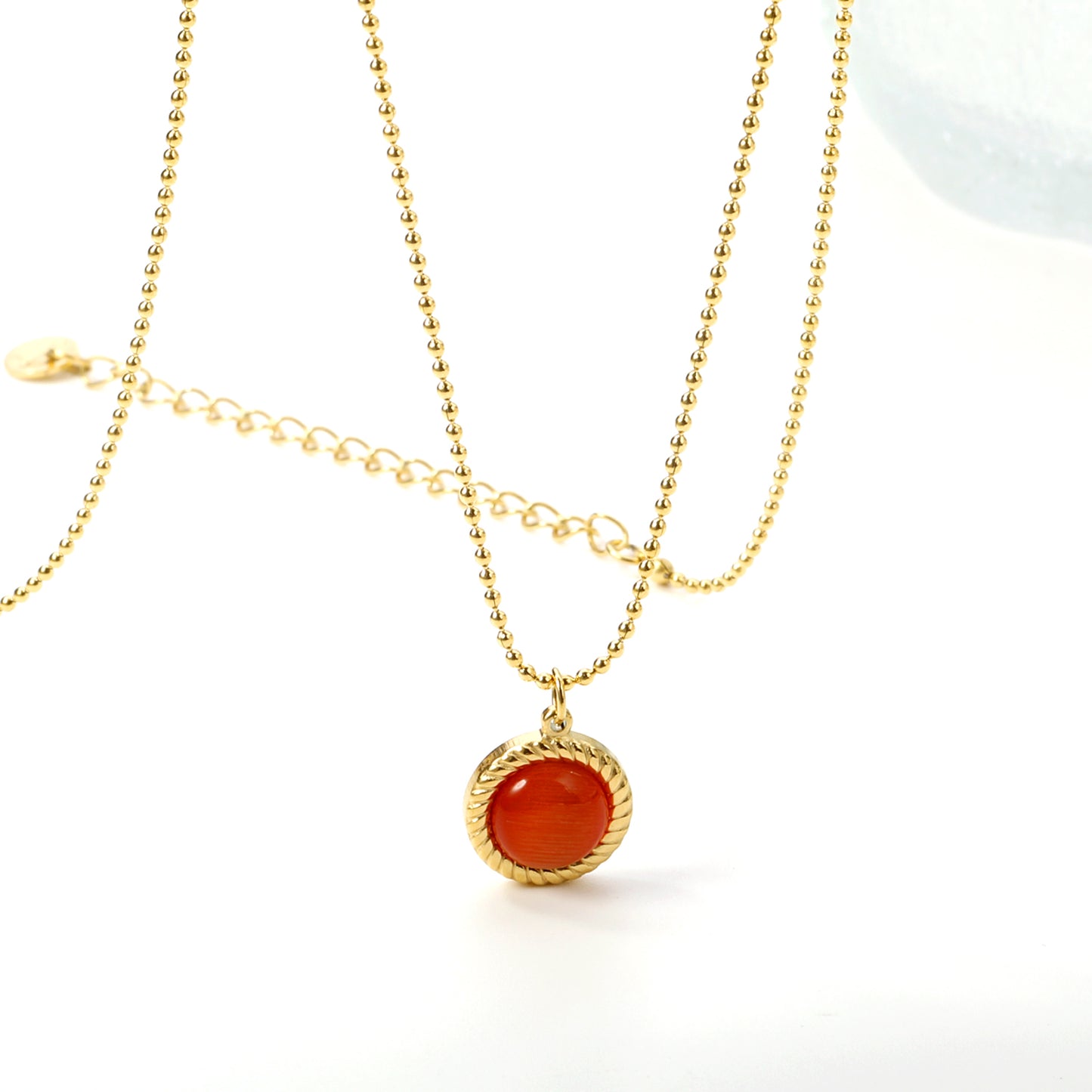 Wholesale Gold Tone Pearl Gem Pendant Necklace Elegant Simplicity