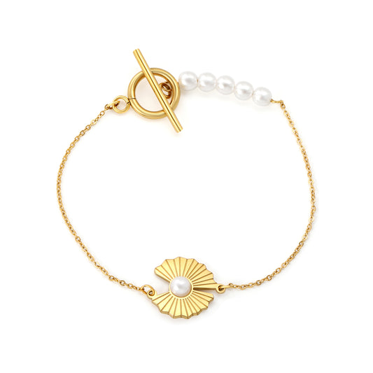 Delicate Light Luxury PVD Gold Pearl Pendant Bracelet Waterproof