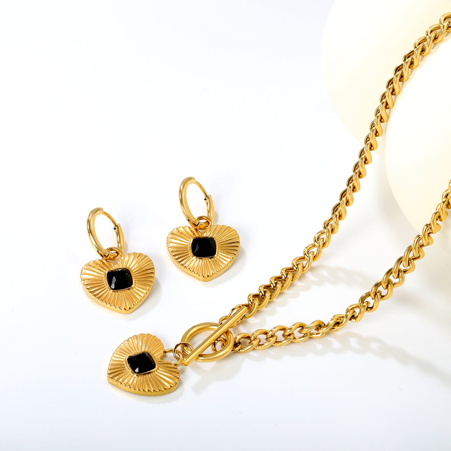 Wholesale Waterproof PVD Pave Heart Jewelry Set (Necklace/Earrings) White & Black & Green CZ