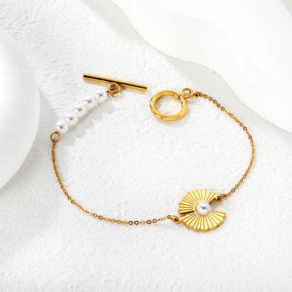 Delicate Light Luxury PVD Gold Pearl Pendant Bracelet Waterproof