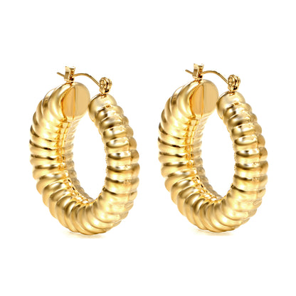 Wholesale Multi - textured Gold C - shaped Earrings for Fashion Wholesalers