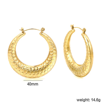 Wholesale Sleek Curved Gold Hoop Earrings for Jewelry Suppliers