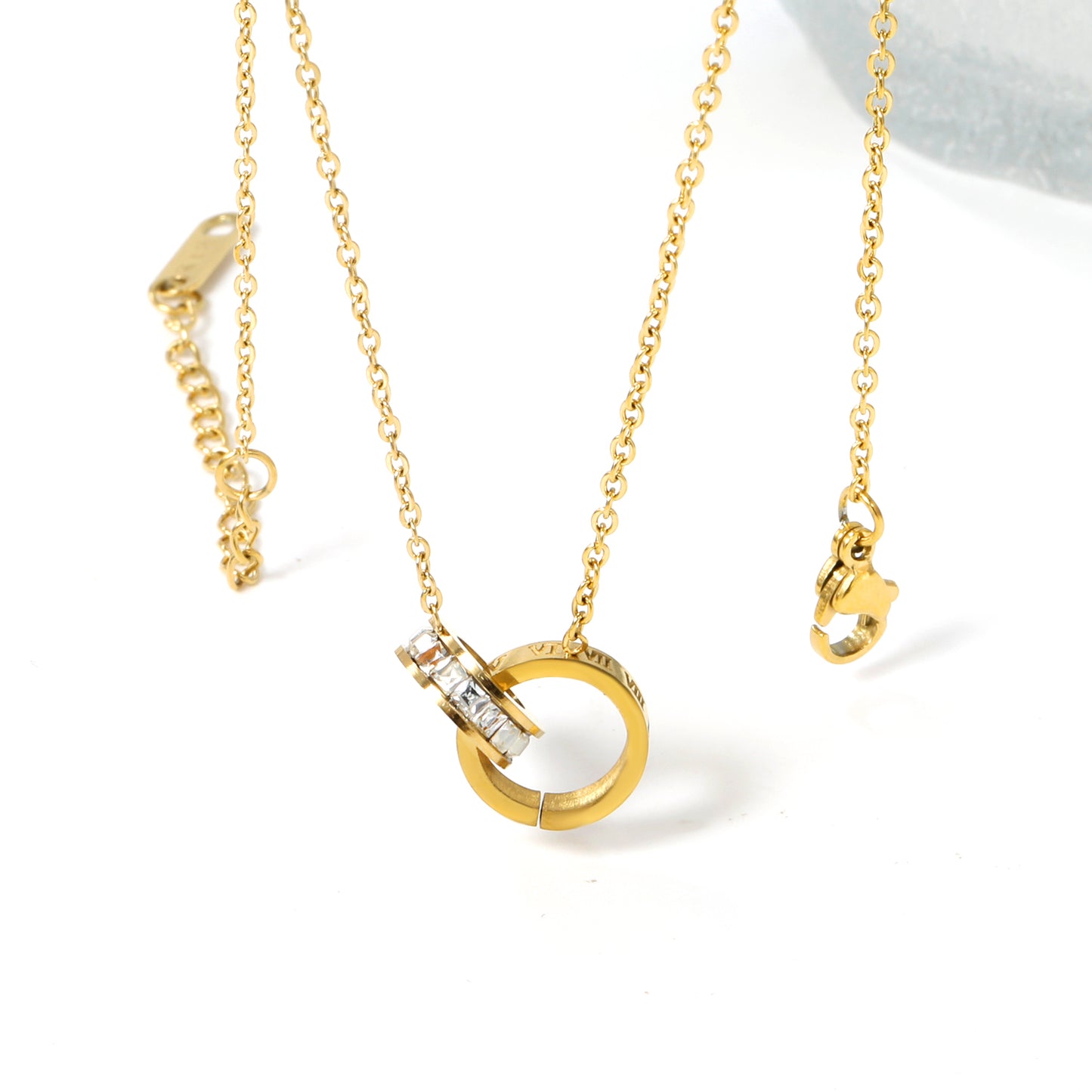 Wholesale 18K Gold Ring - embellished Necklace Unique Flair