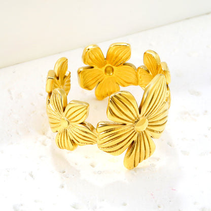 Wholesale Flower-Patterned Wide Band 18K Gold Stainless Steel Ring