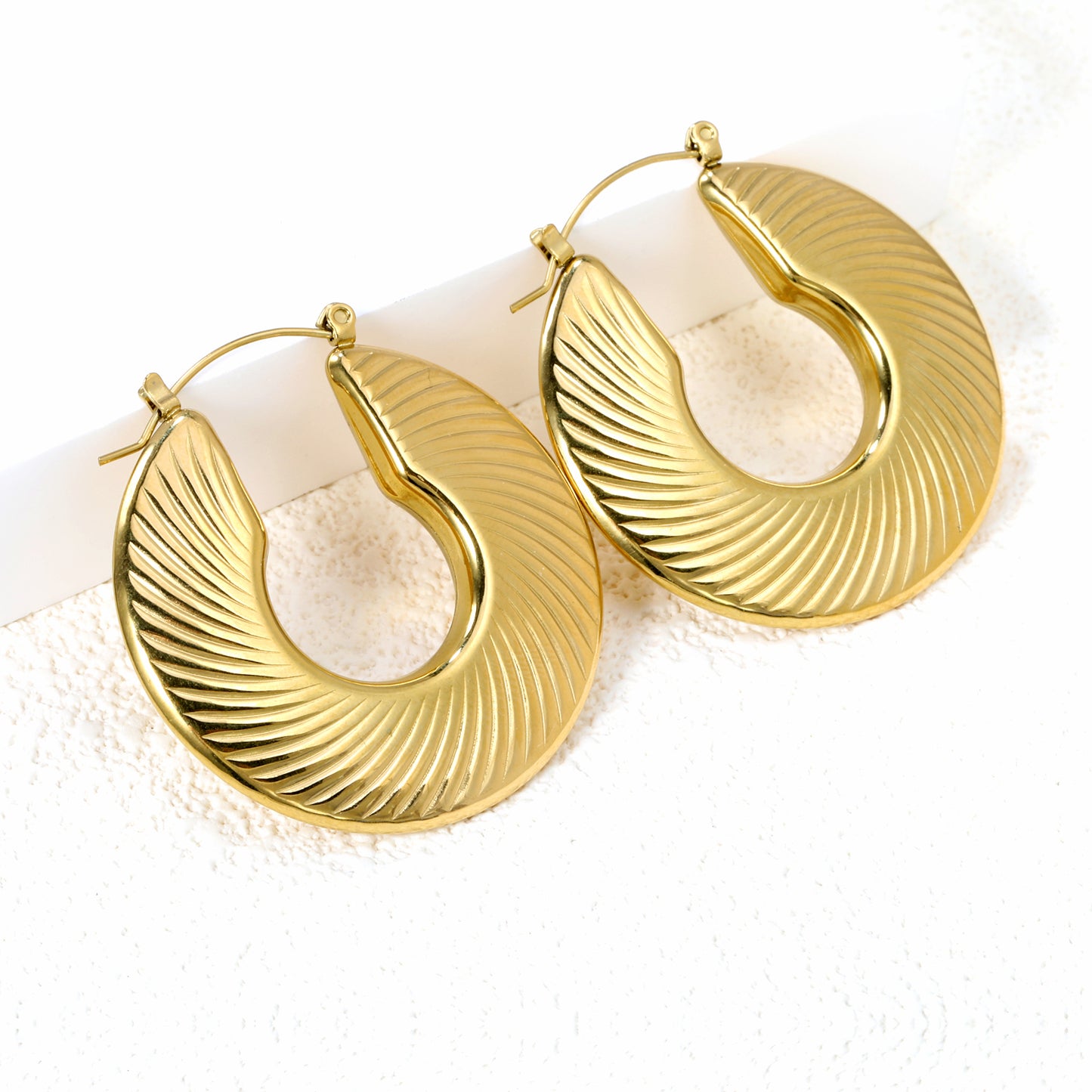 Wholesale Modern Striped - Texture Gold Hoop Earrings for Fashion Distributors