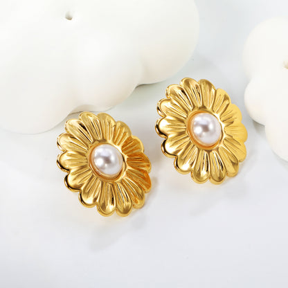 Wholesale Floral Pearl Earrings Elegant Romance