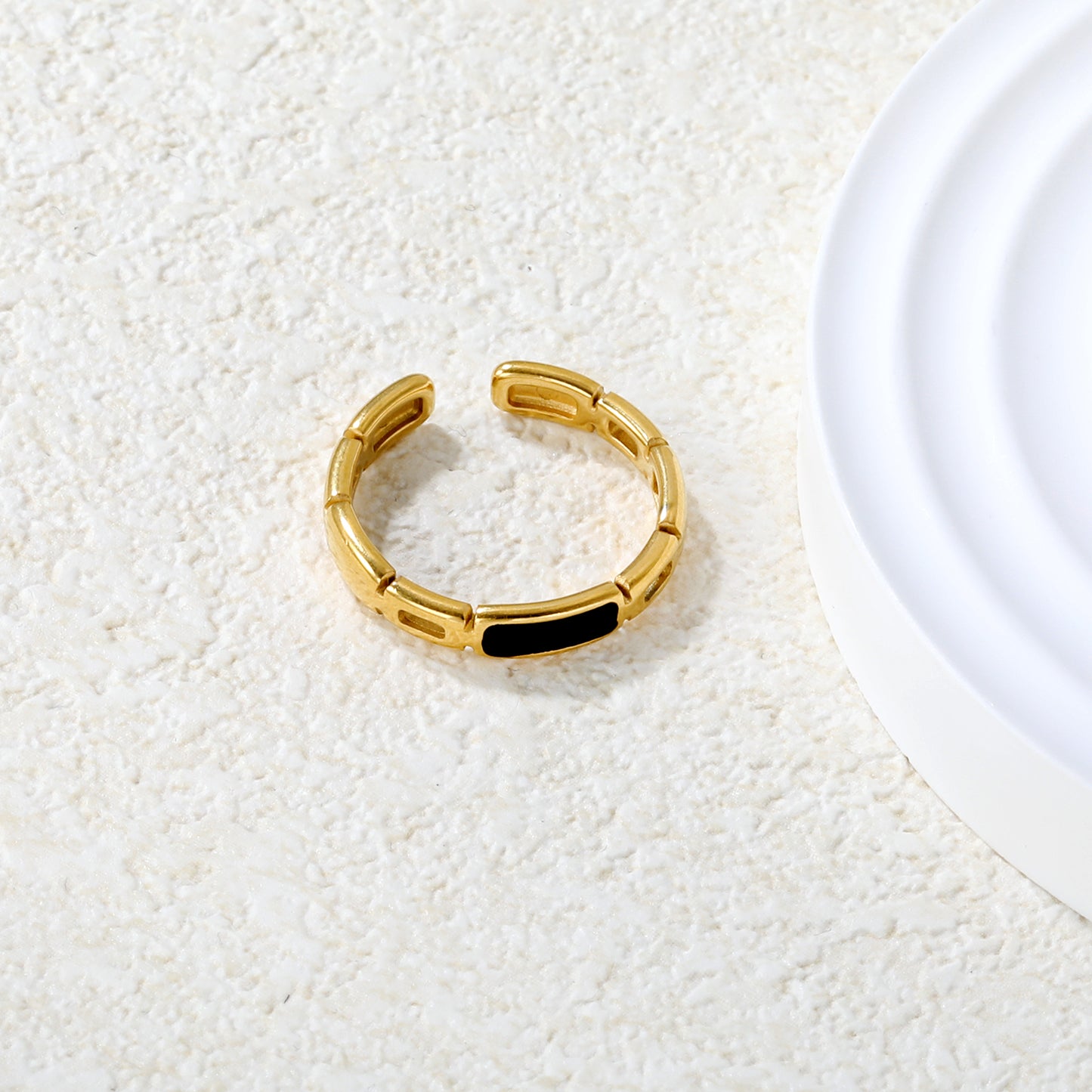 Wholesale 18K Gold Plated Modular Insert Ring Black Carbon Strip Futuristic Architecture Adjustable Fit