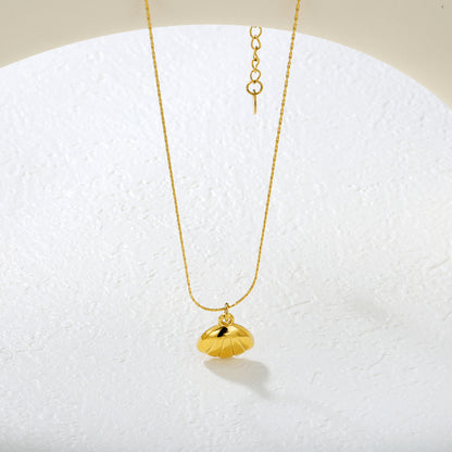 Wholesale 18K Gold Plated Shell Pendant Necklace Textured Surface Natural Theme Luxury