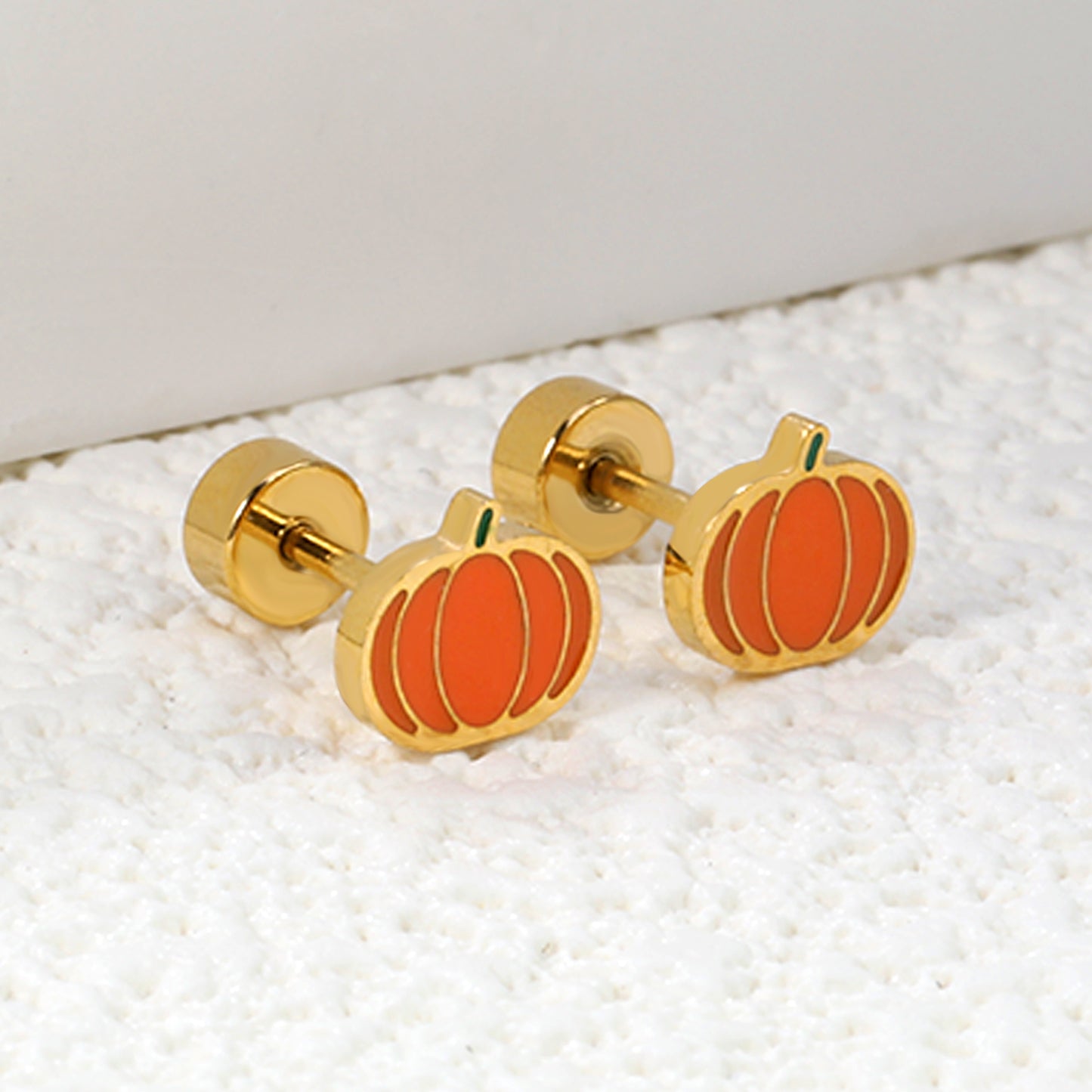 Wholesale 18K Gold Pumpkin Stud Earrings Fun Style