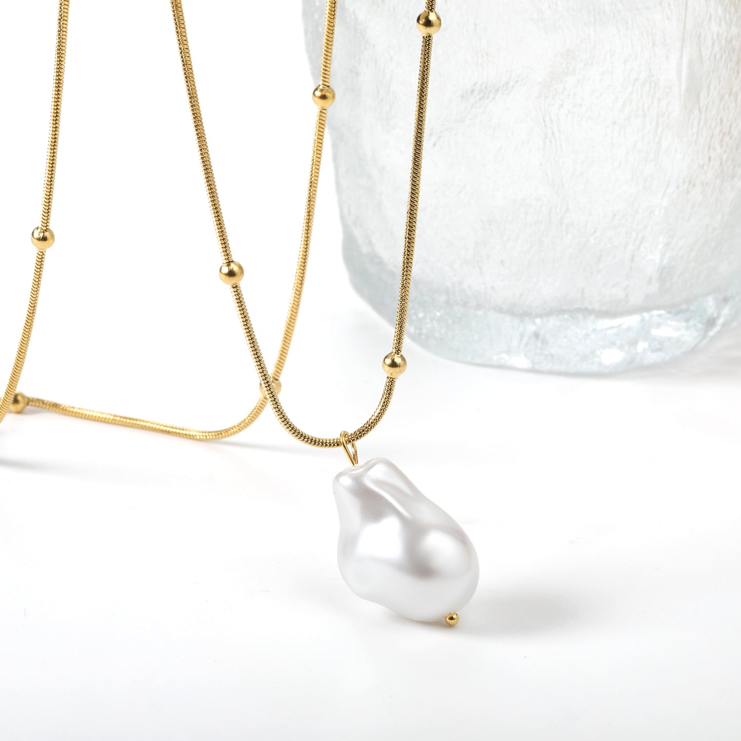 Wholesale Stainless Steel White Pendant Necklace Pure Style