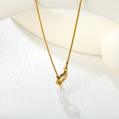 Wholesale 18K Gold Plated Heart Circle Pearl Necklace Suspended Pearl Accent Natural Elegance