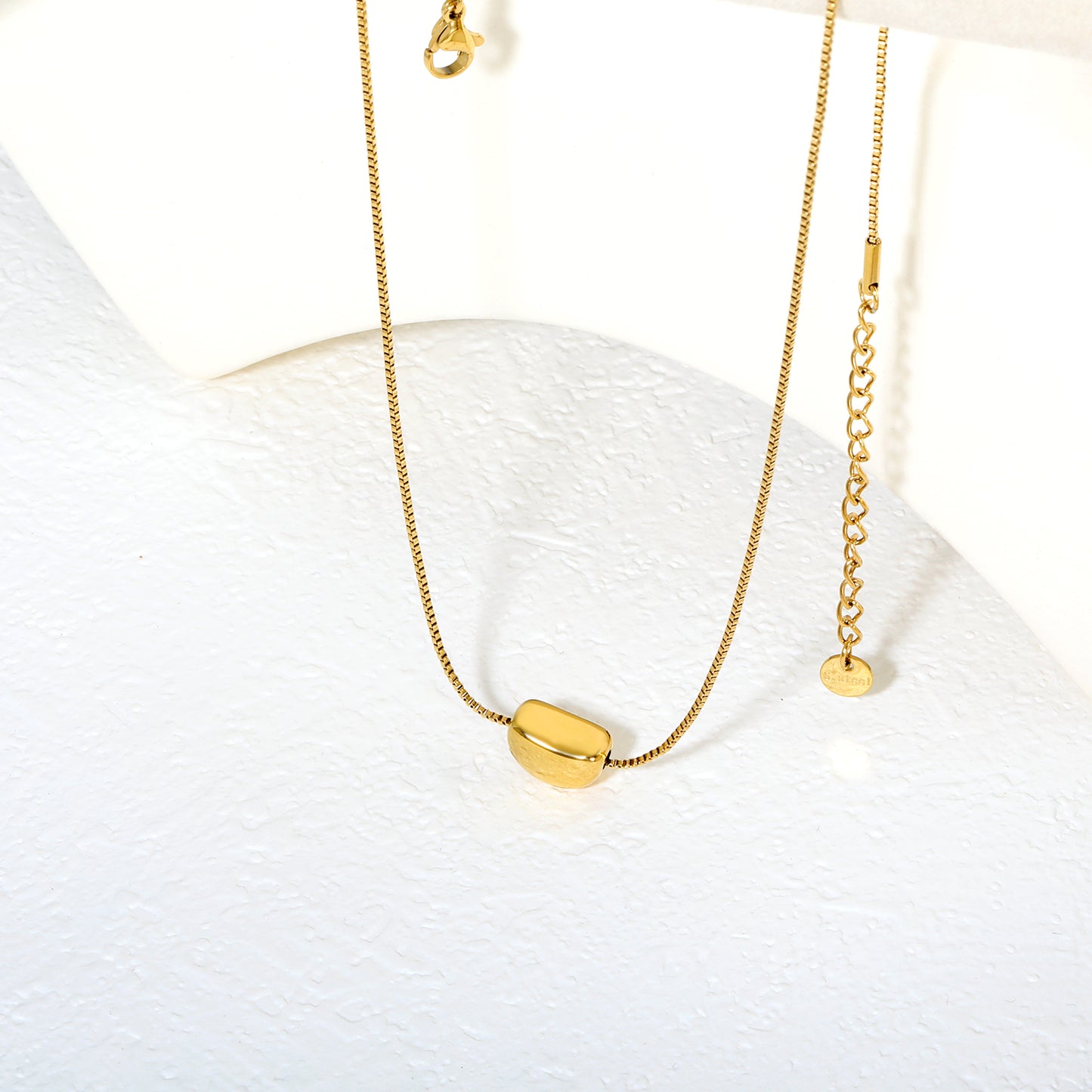 Wholesale 18K Gold Plated Fluid Pod Pendant Necklace Organic Form Minimalist Natural
