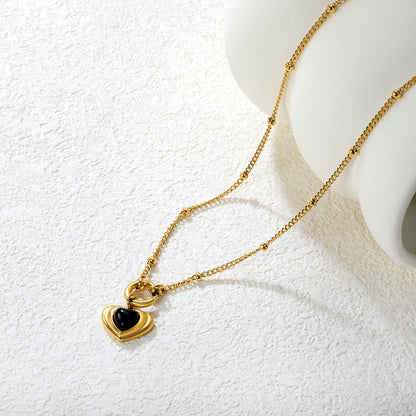 Wholesale 18K Gold Plated Heart Black Gemstone Pendant Necklace Contrast Setting Festival Luxury