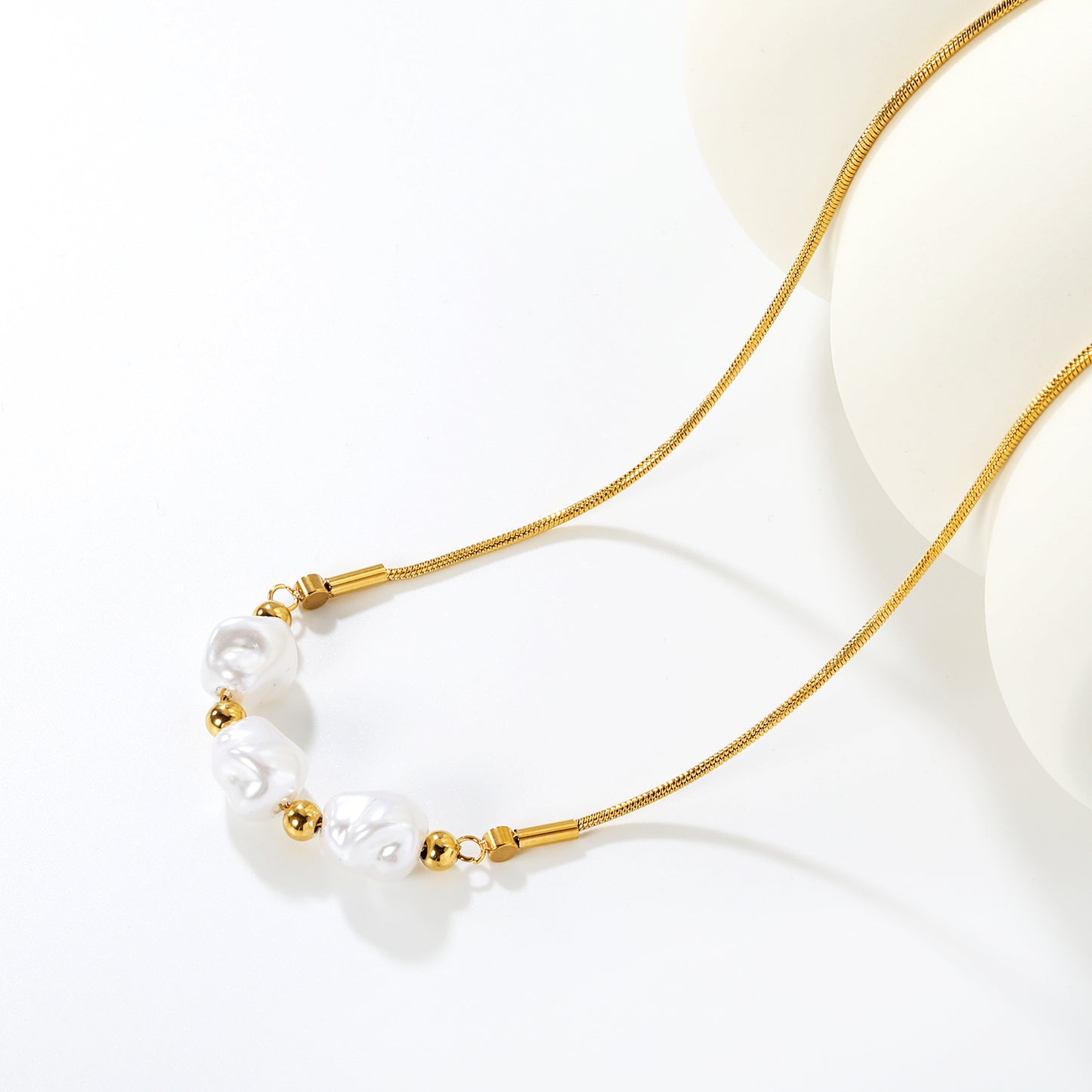 Wholesale Waterproof PVD Cloud Necklace with Pearl Accents