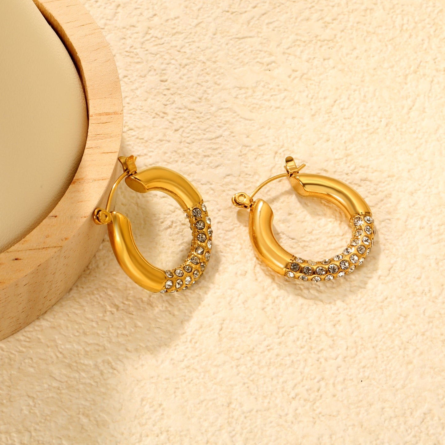 Wholesale 18K Gold Plated Pave Huggie Hoop Earrings Cubic Zirconia Waterproof