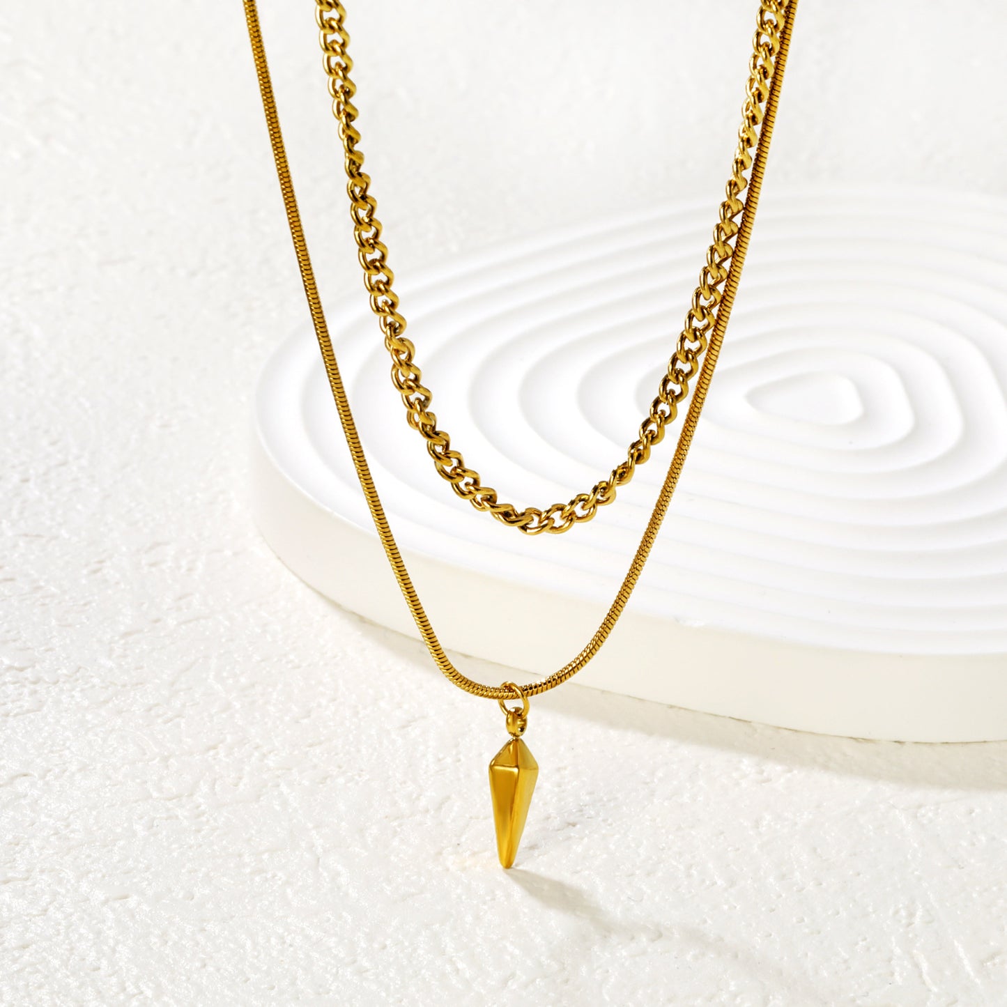 Wholesale Waterproof PVD Gold Layered Spike Cone Statement Necklace
