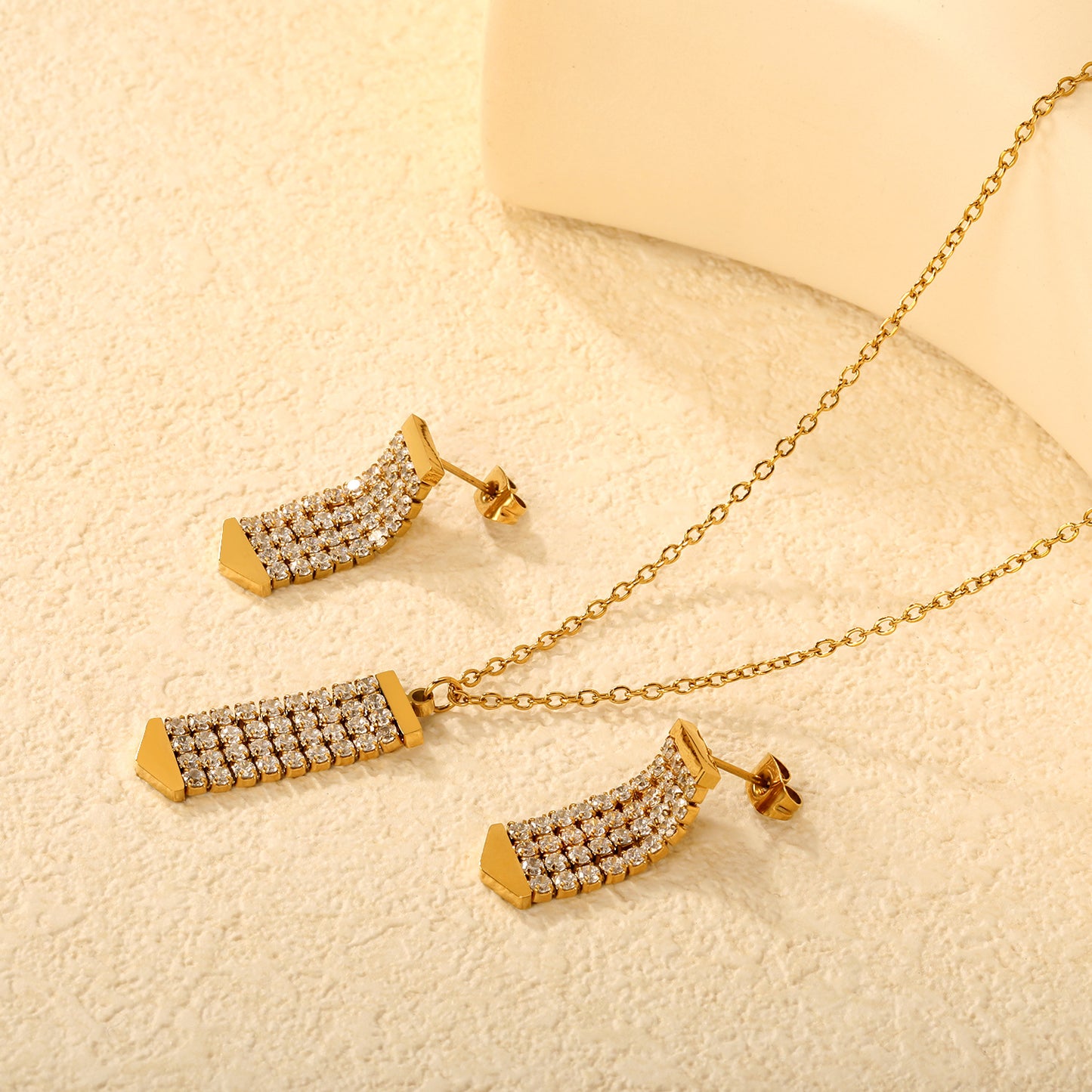 Factory Direct 304L Steel Arrow Pendant Set Hypoallergenic CZ Necklace & Earrings
