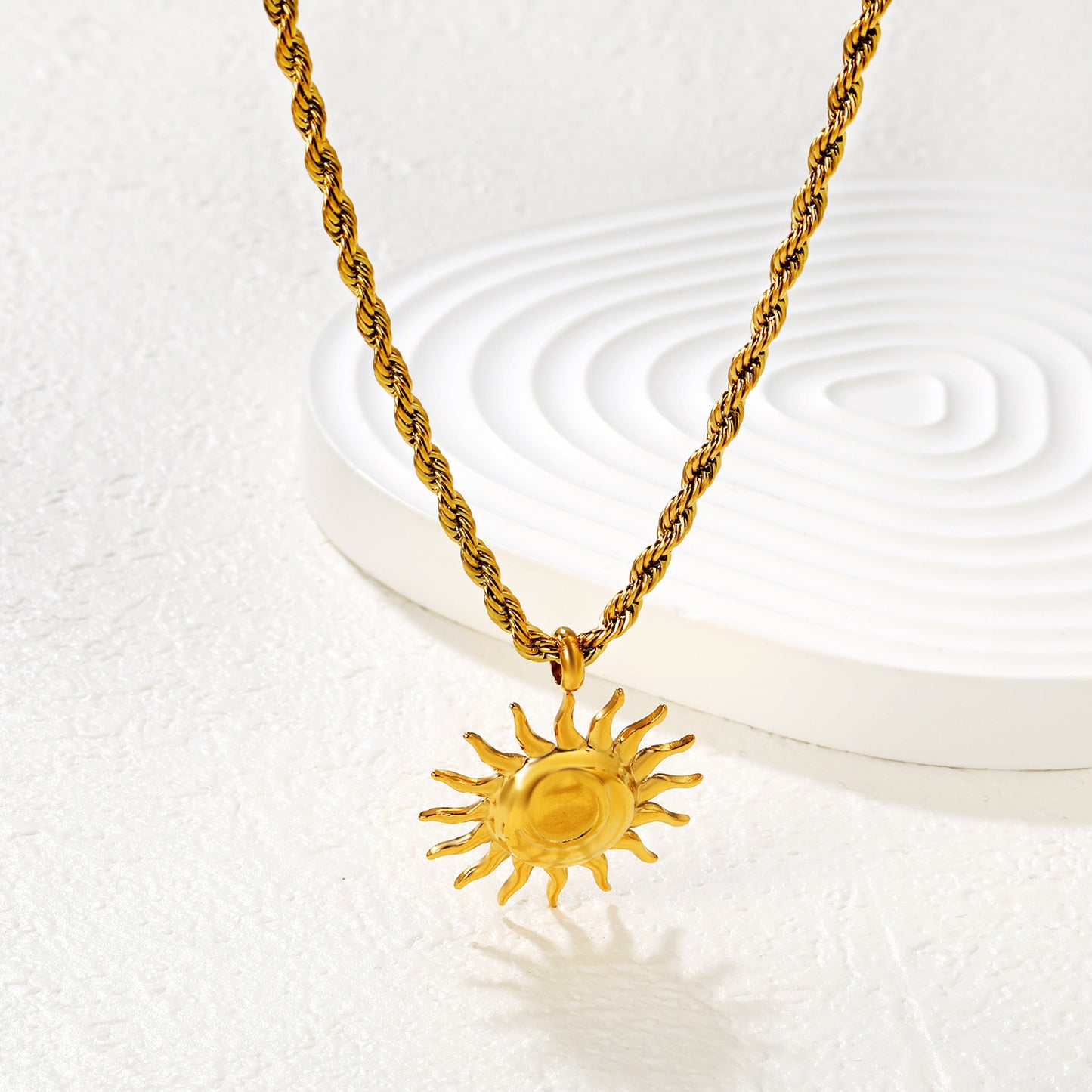 Bulk PVD Gold Sculpted Sun Smile Face Rope Chain Necklace