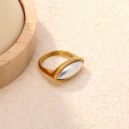 304L Stainless Steel Gold White Mother of Pearl Ring Oval Bezel 10mm