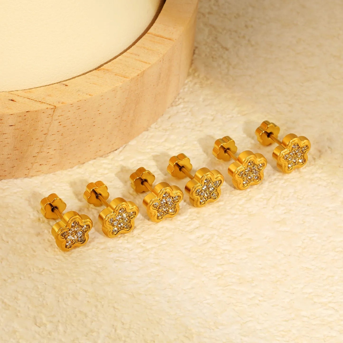 3 Pairs Wholesale 304L Stainless Steel 8.2 mm Five-Pointed Star Flat-Back Threaded Earrings