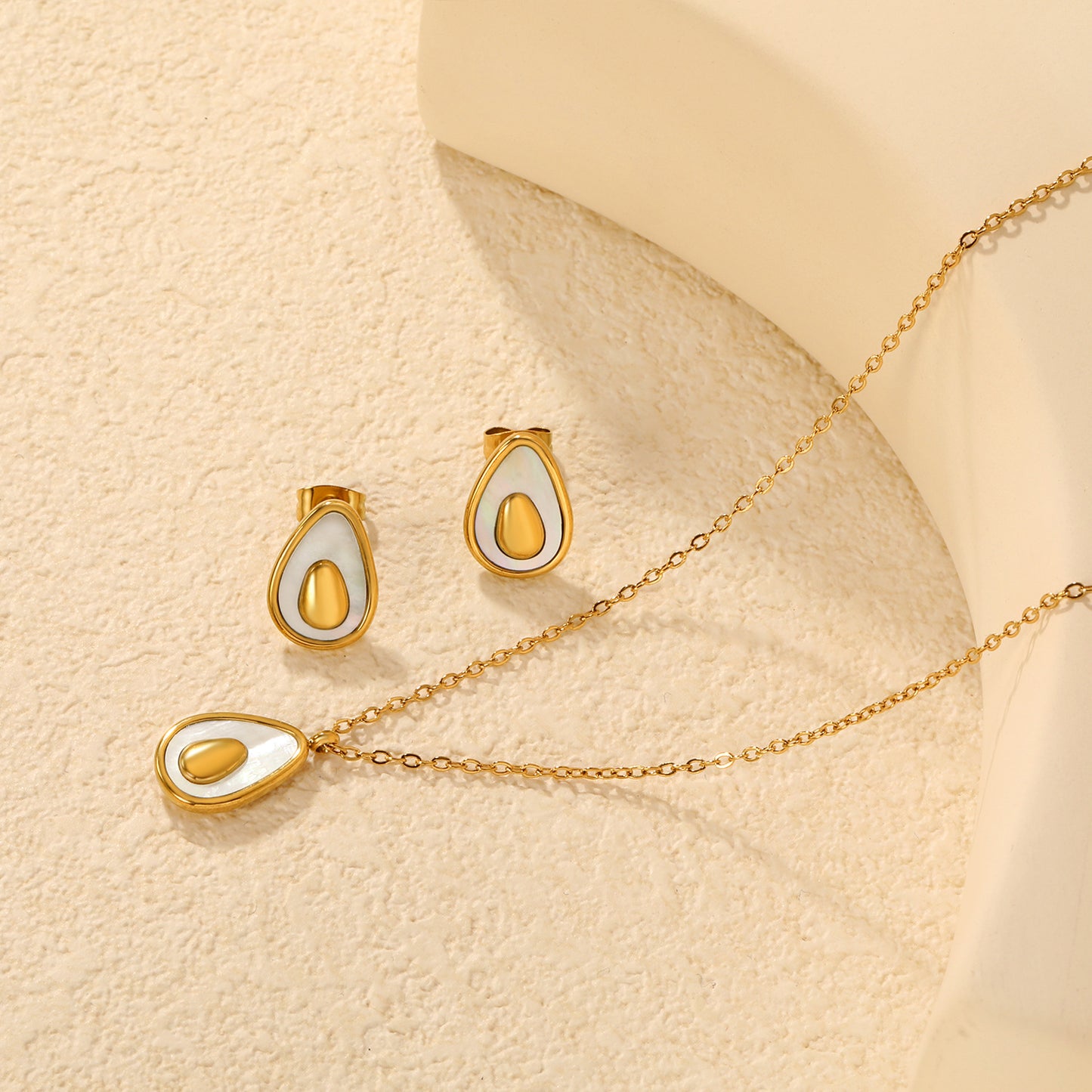 Bulk PVD Gold White Resin Teardrop Necklace & Earrings Set
