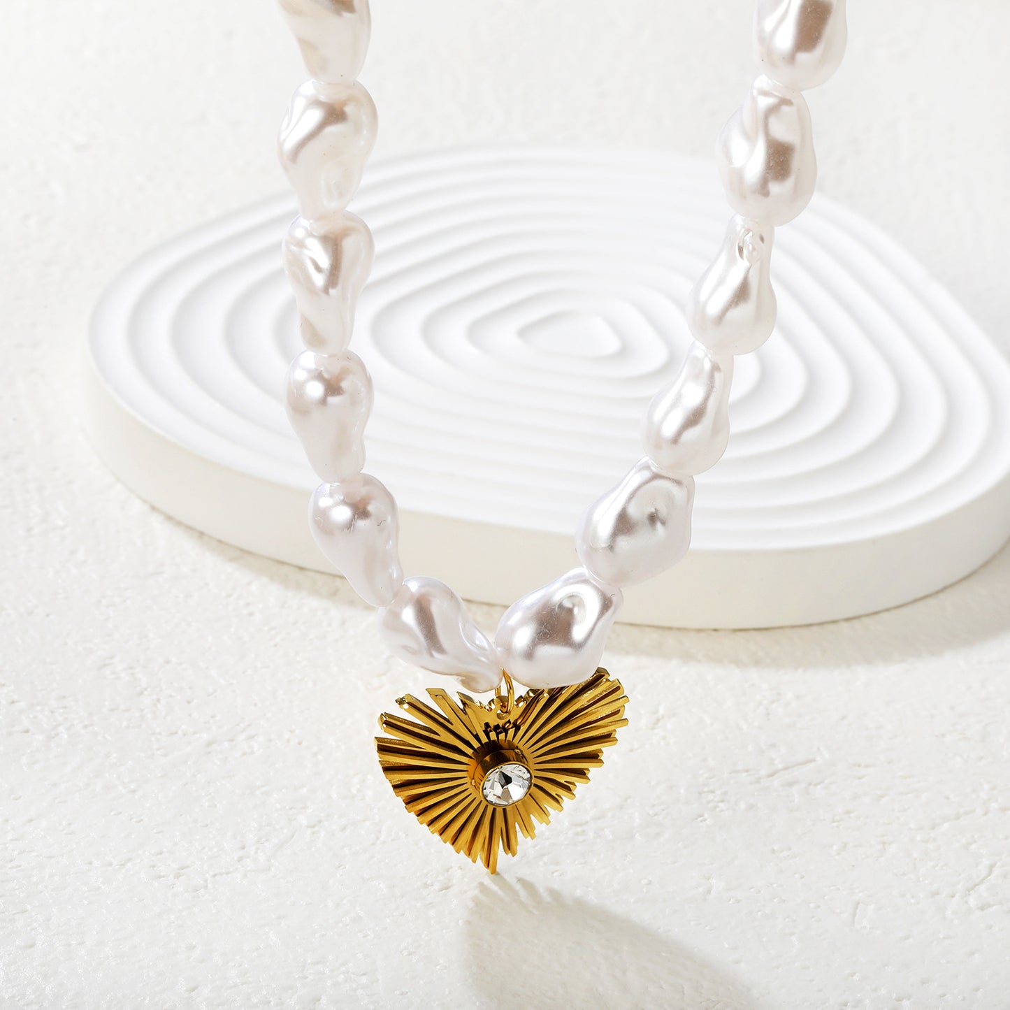 Waterproof 304L Stainless Steel Gold Heart Pearl Necklace
