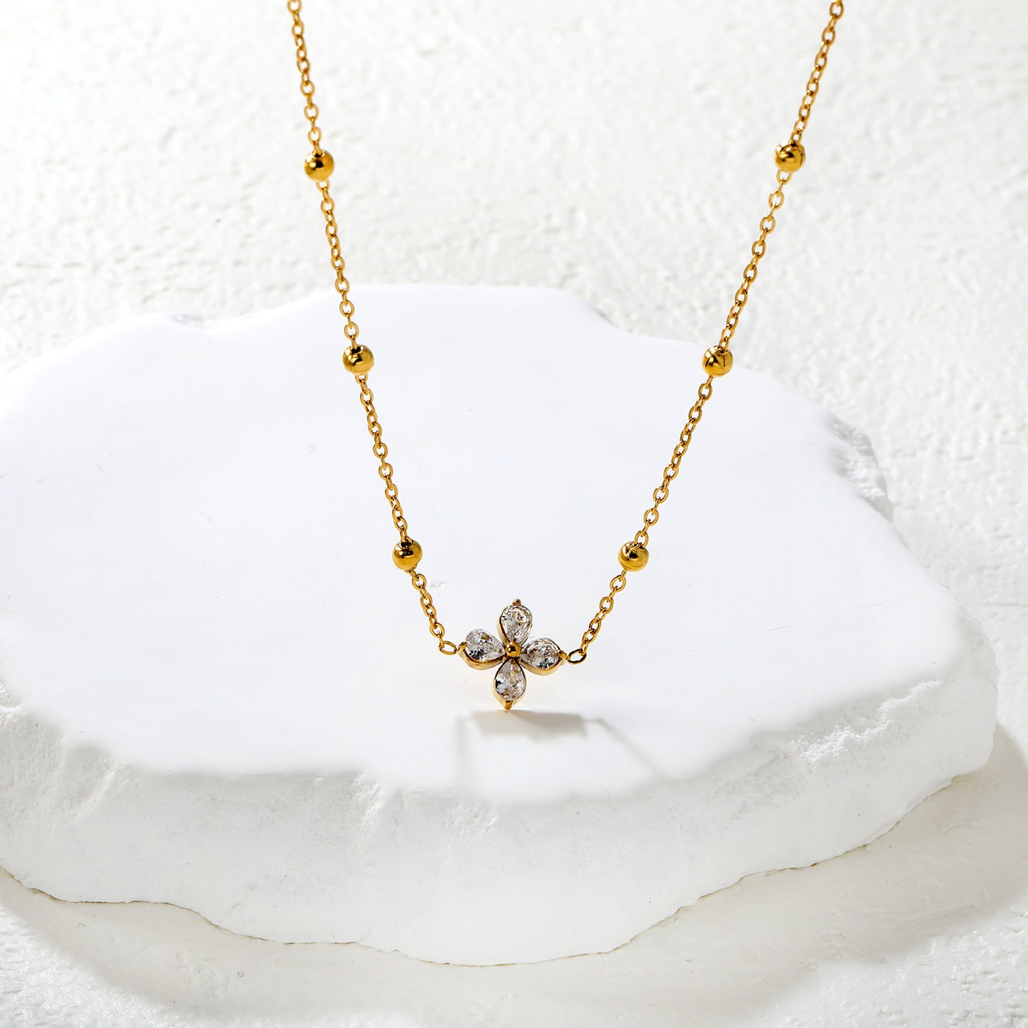 Wholesale 304L Stainless Steel Necklace Clover Pear Zircon Jewelry