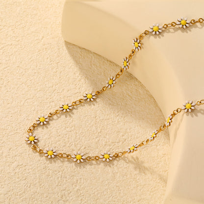 Sweet Daisy Flower Necklace Stainless Steel Non-Tarnish Hypoallergenic