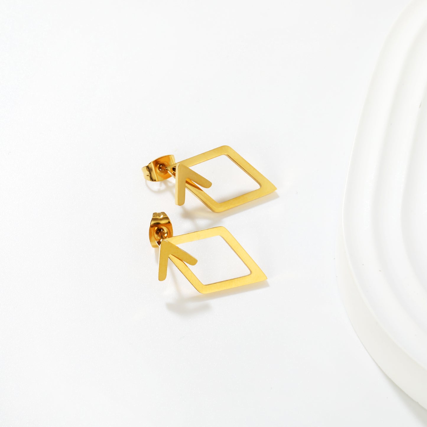Bulk Waterproof PVD Gold Plated Lozenge Frame Stud Earrings