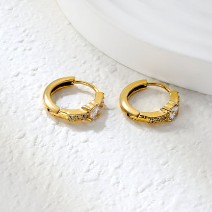 Bulk 18K Gold Plated Classic Round Zircon Hoop EarringsClose-up of the light-colored ambiance