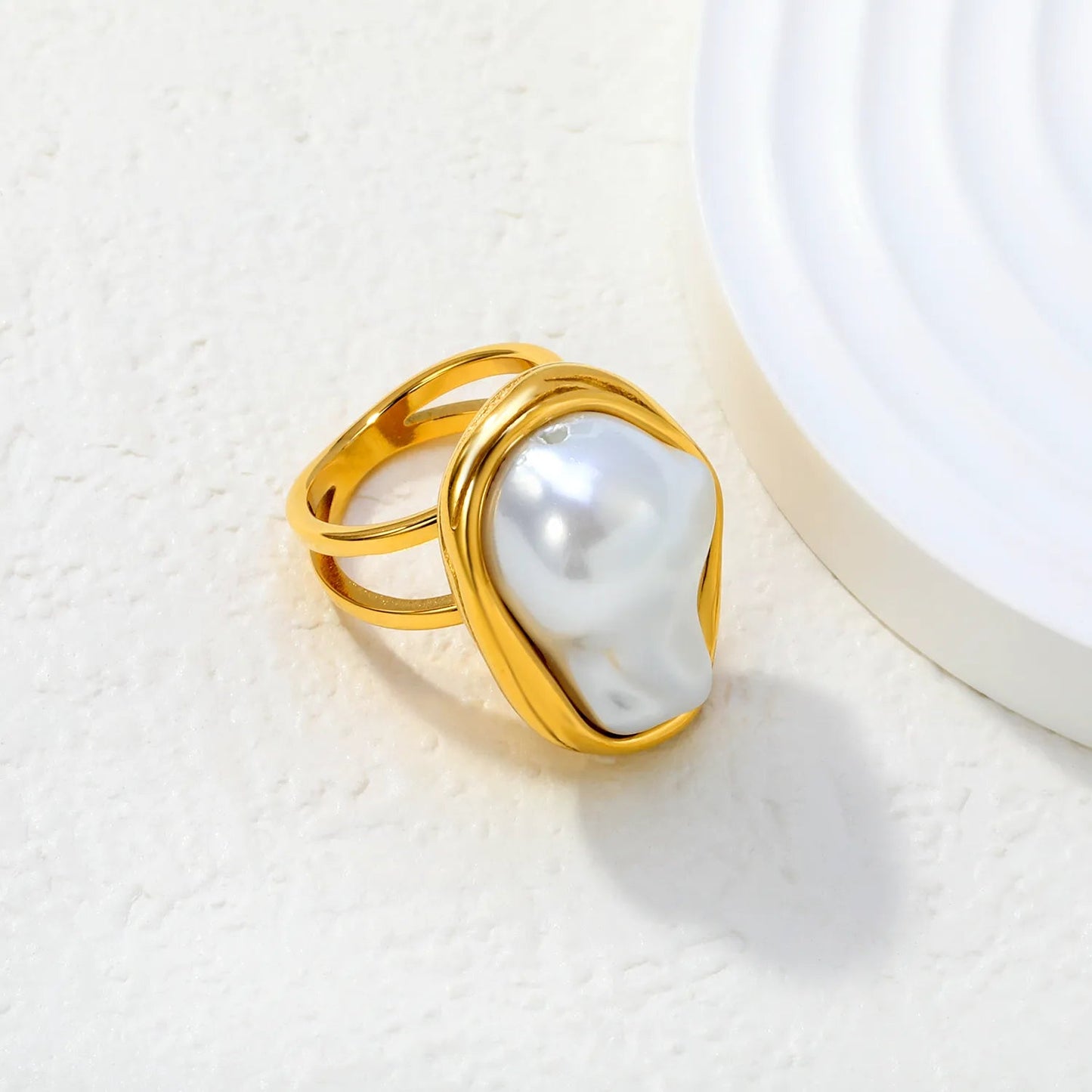 Factory 304L Steel Statement Pearl Ring Hypoallergenic Double Band 10.6g Size 6-8