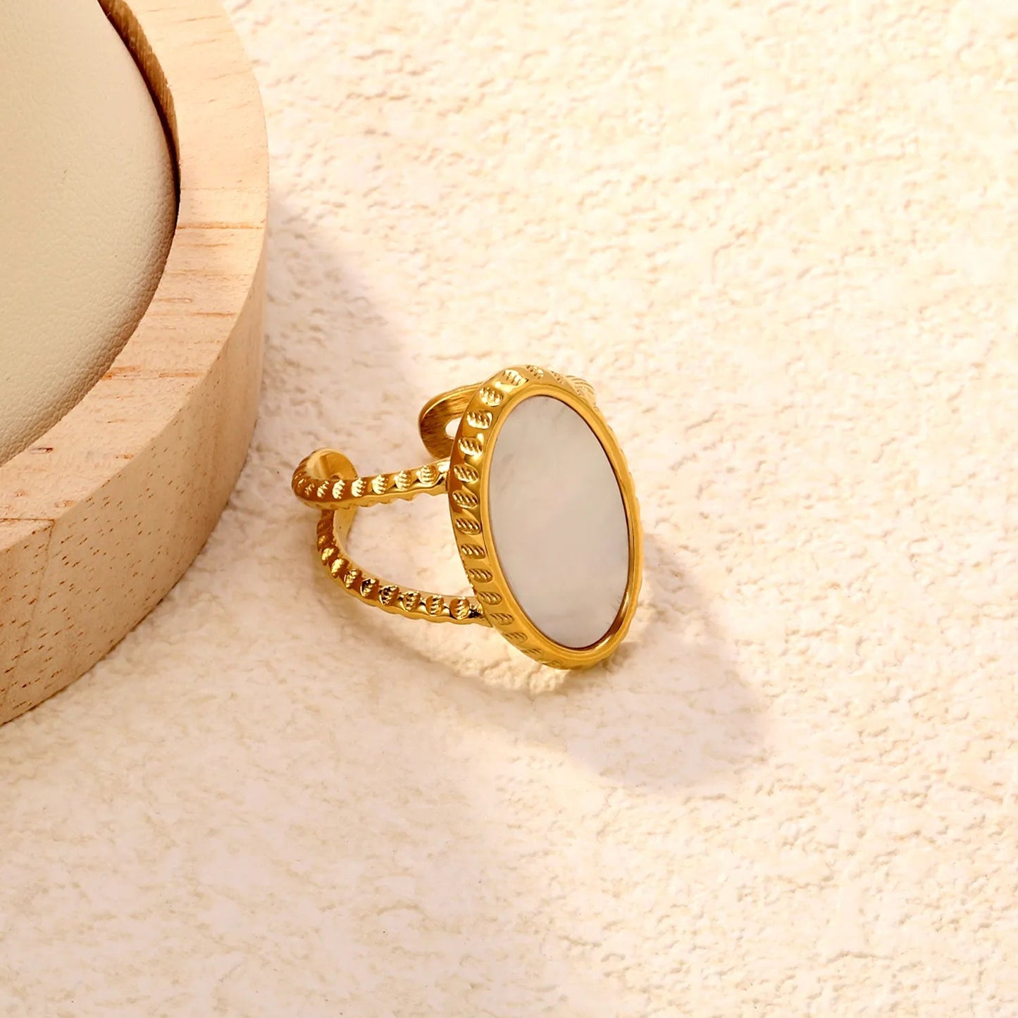 Gold 304L Stainless Steel Twisted Double-Circle Pearl Ring