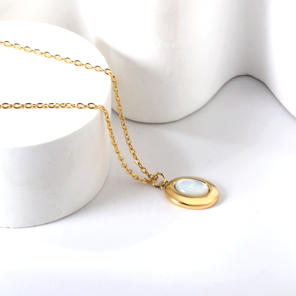 Wholesale 18K Gold Mother - of - pearl Oval Necklace Elegant Style