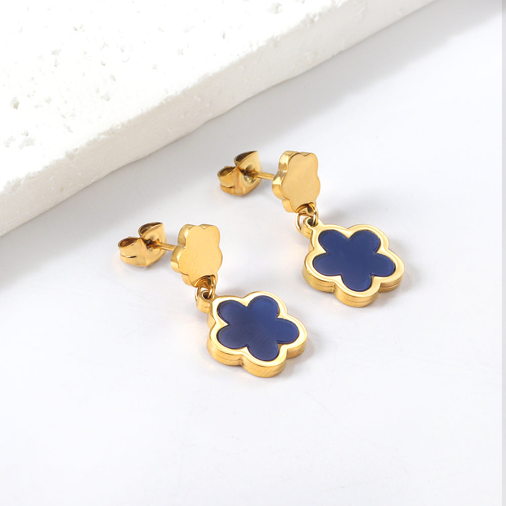 Wholesale 18K Gold Vibrant Multiple Colors Cinquefoil Shaped Hoop Earrings Fashionable Designs