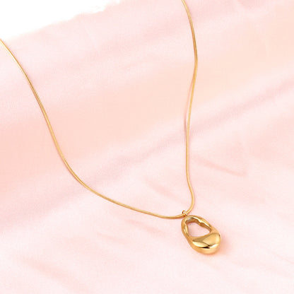 Wholesale 18K Gold Oval Pendant Necklace Modern Style