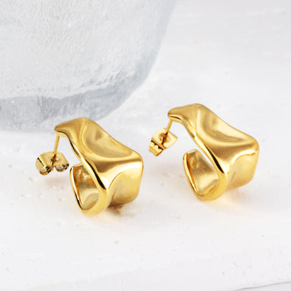 Wholesale 18K Gold Irregular Stud Earrings Modern Design