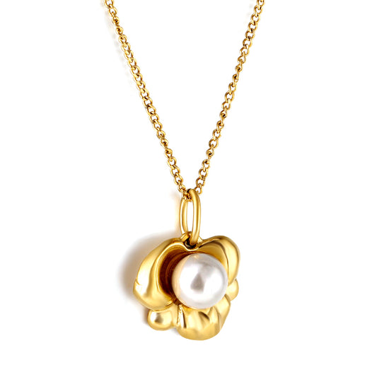 Wholesale 18K Gold Cloud and Pearl Necklace Dreamy Style