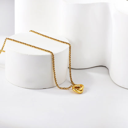 Wholesale 18K Gold Interlocking Rings Necklace Stylish Design