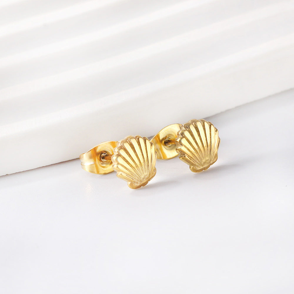 Wholesale 18K Gold Shell Studs Classic Design
