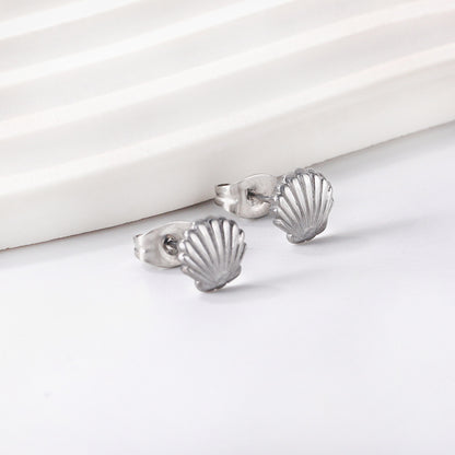 Wholesale 18K Gold Shell Studs Classic Design