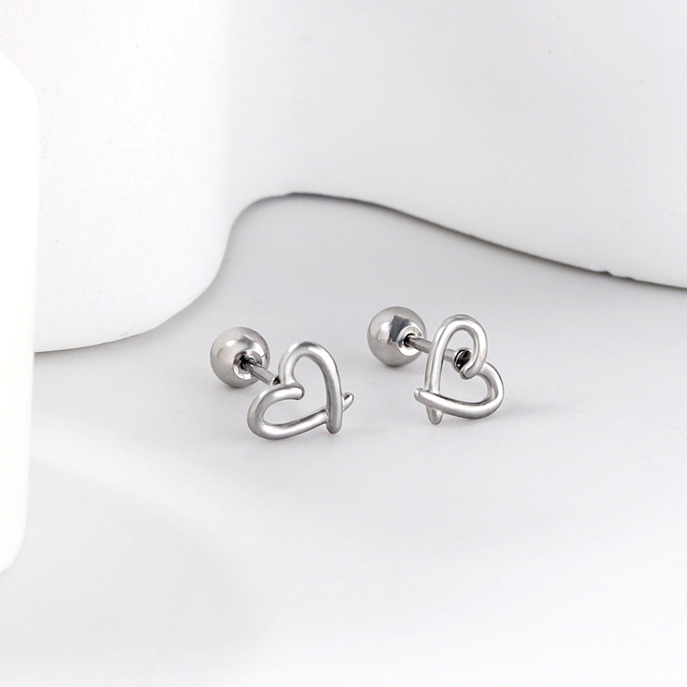 Wholesale 18K Gold Heart Hollow Stud Earrings Elegant Style