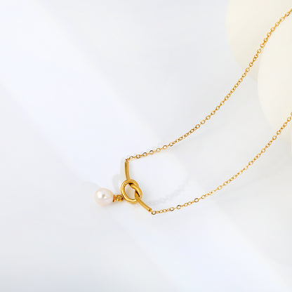 French Elegant Tie Knot Metallic T-Bar Fresh Water Drop Pearl Necklaces