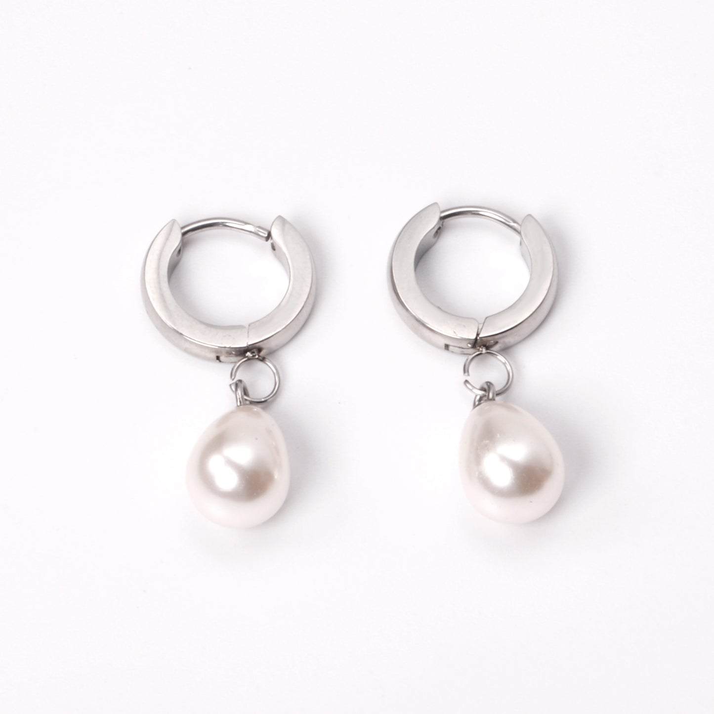 Wholesale 18K Gold Teardrop Pearl Dangle Earrings Bulk