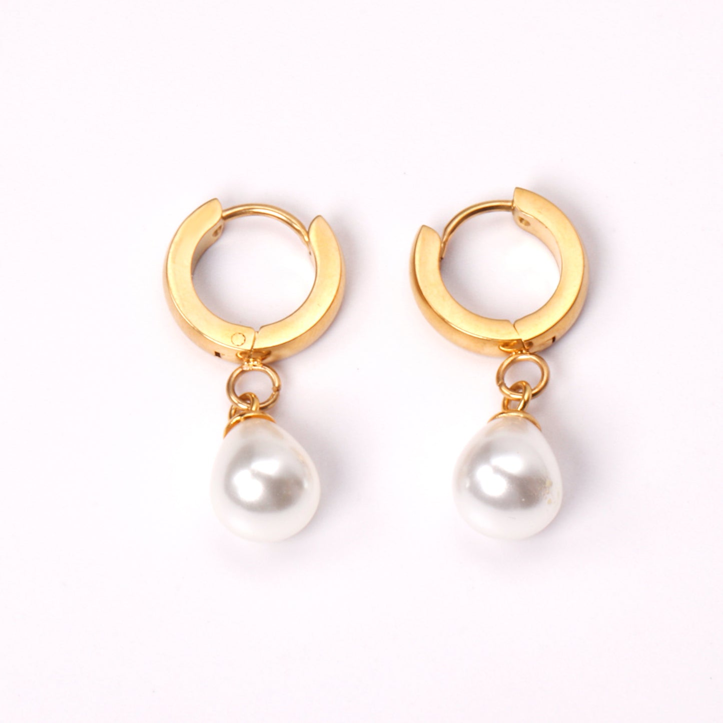 Wholesale 18K Gold Teardrop Pearl Dangle Earrings Bulk