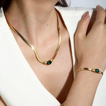 Retro Liquid Gold Fishbone Chain | Tarnish-Free Green Zircon Gem