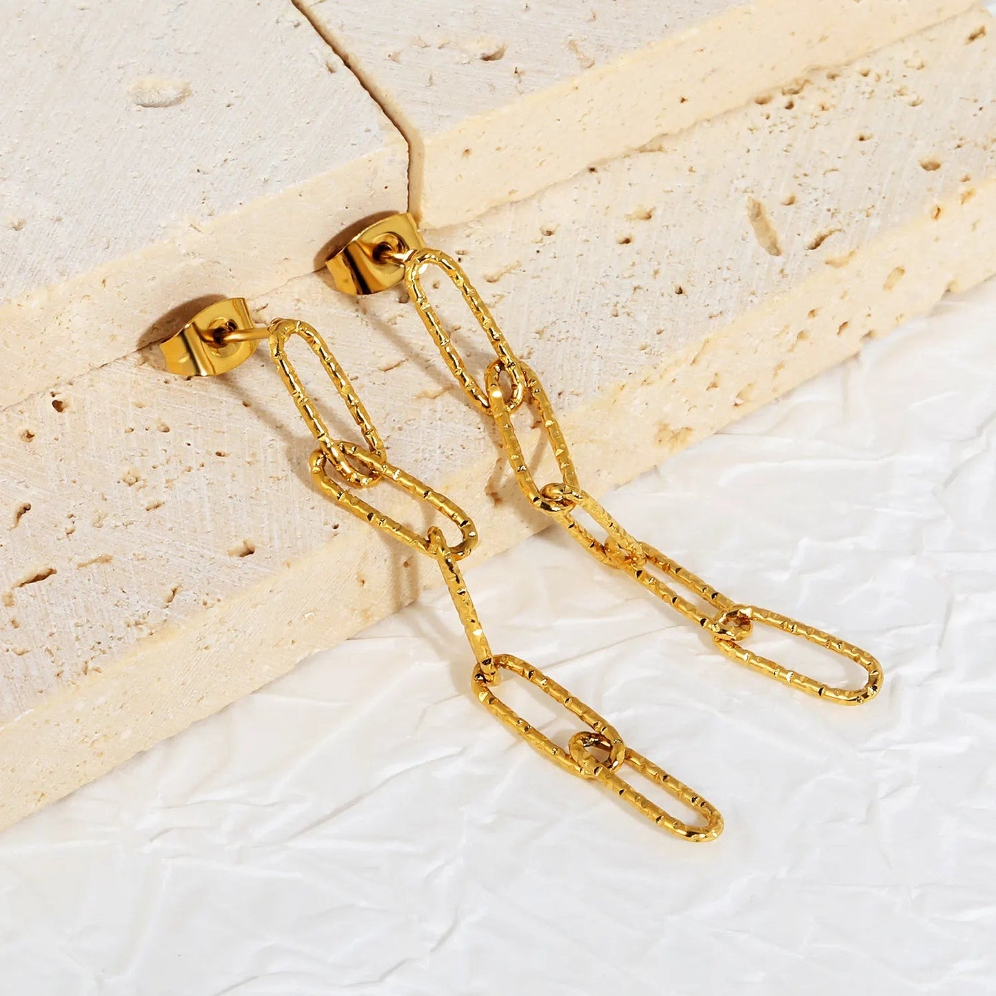 Textured O-Chain Dangle Earrings | Tarnish-Free Retro Aesthetic